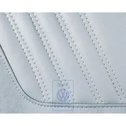 155 867 043 AG BSE : garniture panneau latéral - side trim panel - Seitenverkleidung