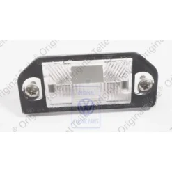 3B0 943 021 : Feu pour VW Passat B5