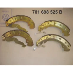 701 698 525 B : Kit de mâchoires de frein T4