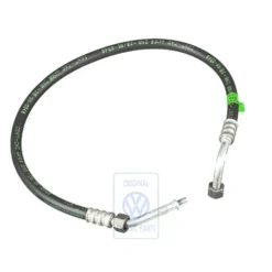 357 820 739 C : tuyau - hose - Schlauch