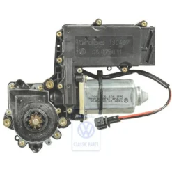 357 959 802 : engine - Motor