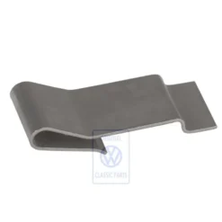 5Z0 857 215 : Clip pour VW Fox